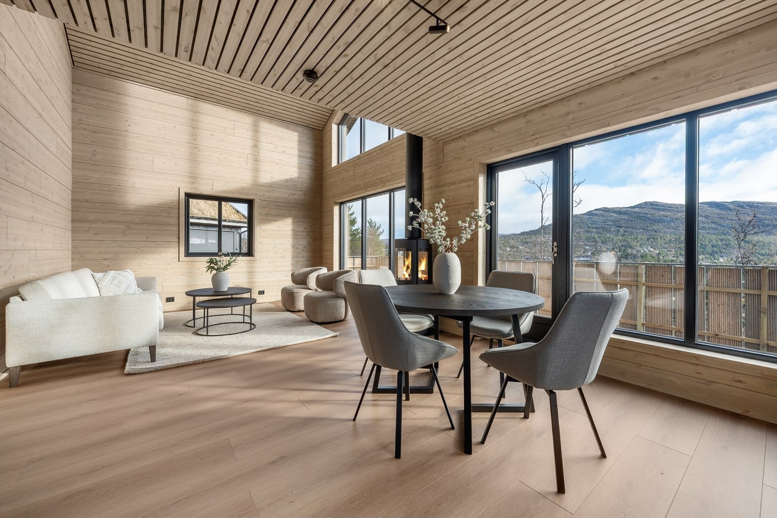 311273_DSC04969.jpg Galleribilde