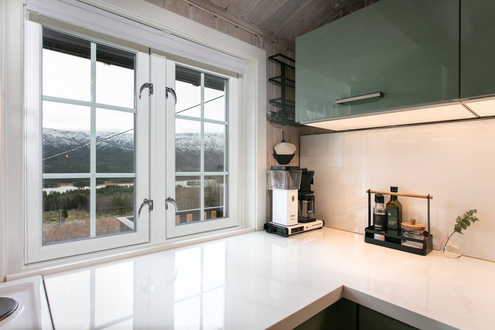 Flott utsikt fra kjøkkenet Galleribilde