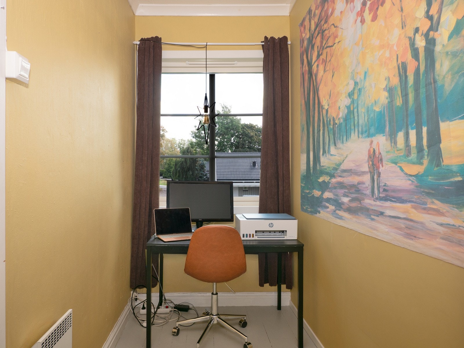 xP1215314 kontor Galleribilde