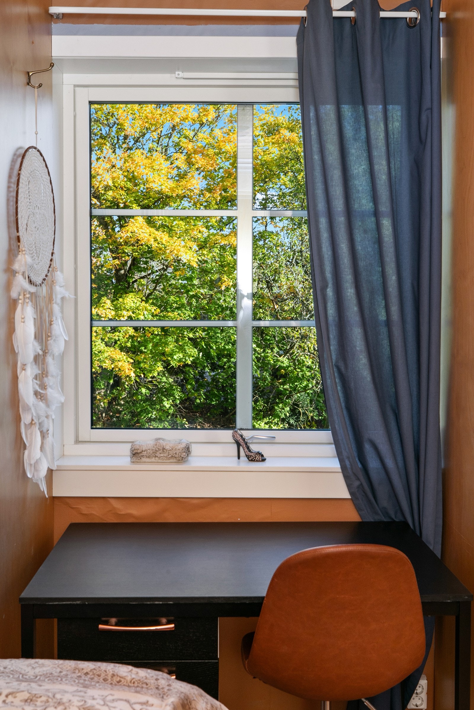 Her kan man ha et lite kontorhjørne eller kanskje godstolen? Galleribilde