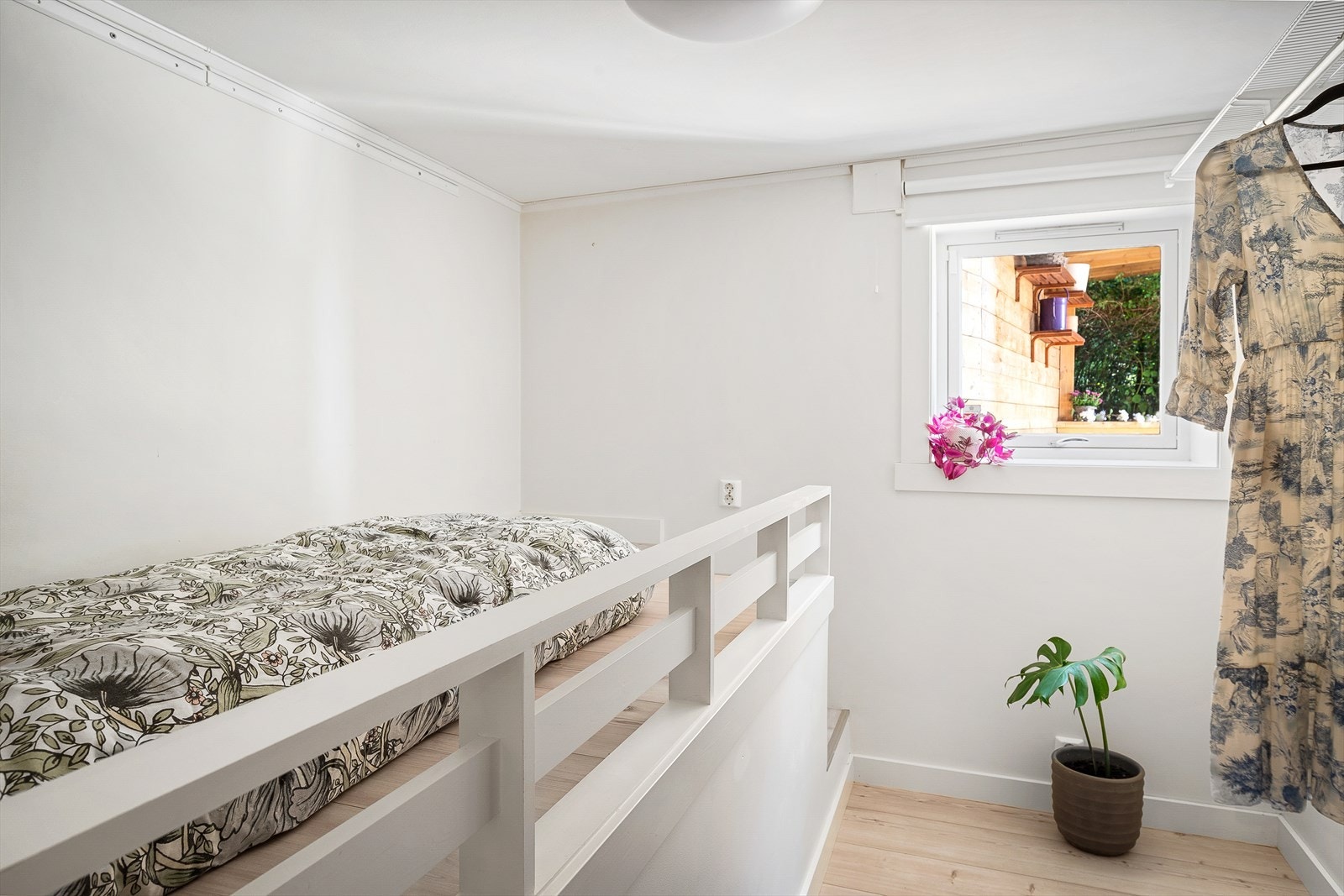 - Soverom 3/disponibelt rom i underetasjen - Galleribilde