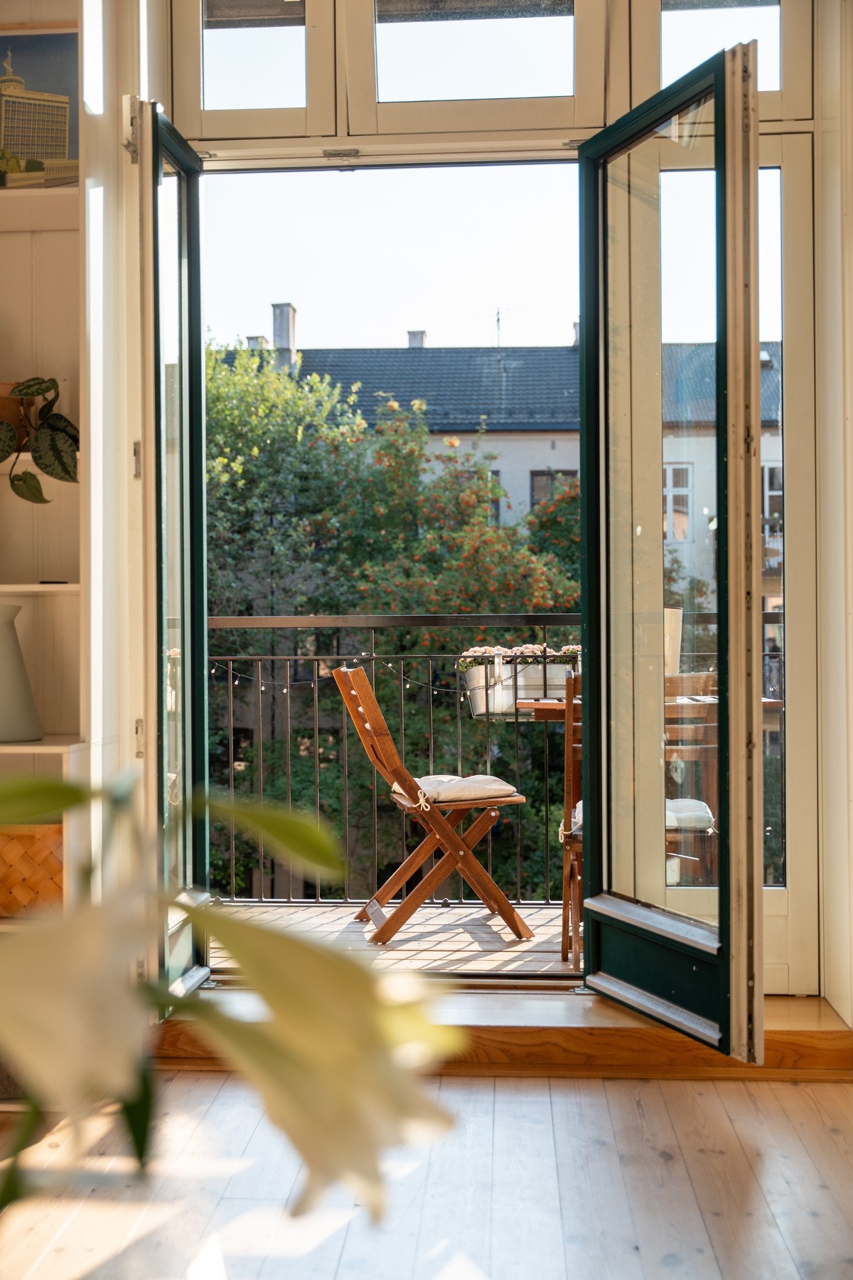 Fra stuen er det utgang til balkong. Galleribilde