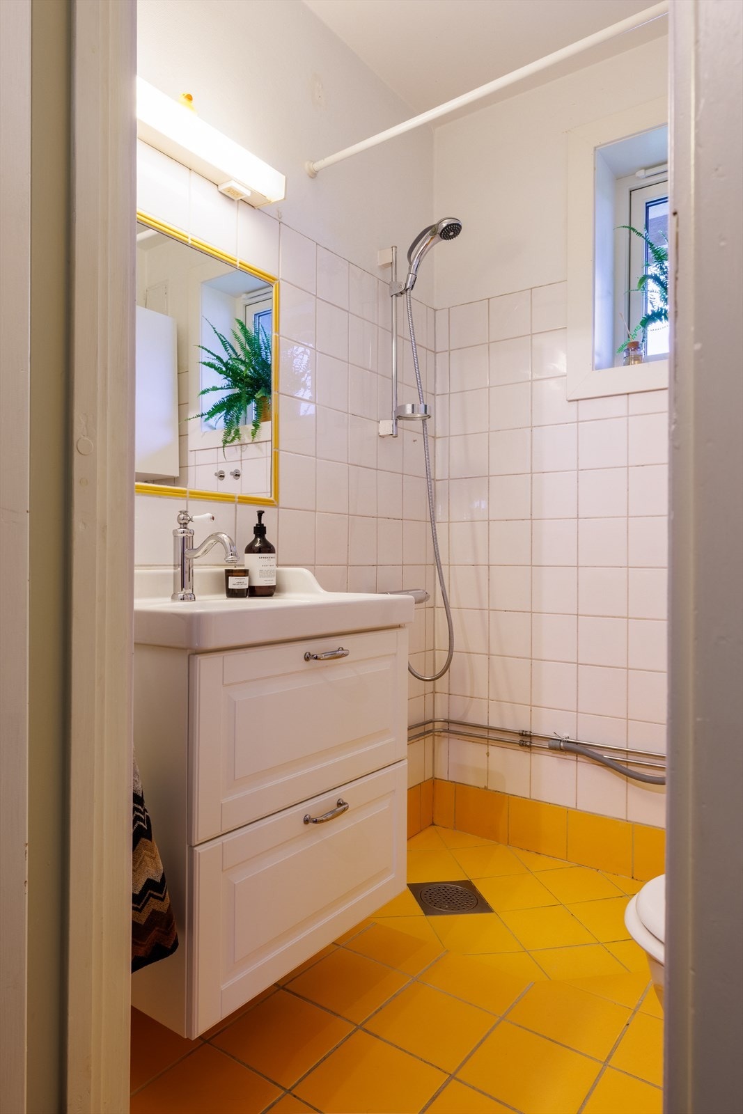 Badet er ifølge eier pusset opp i 1997, men er fortsatt velfungerende. Galleribilde