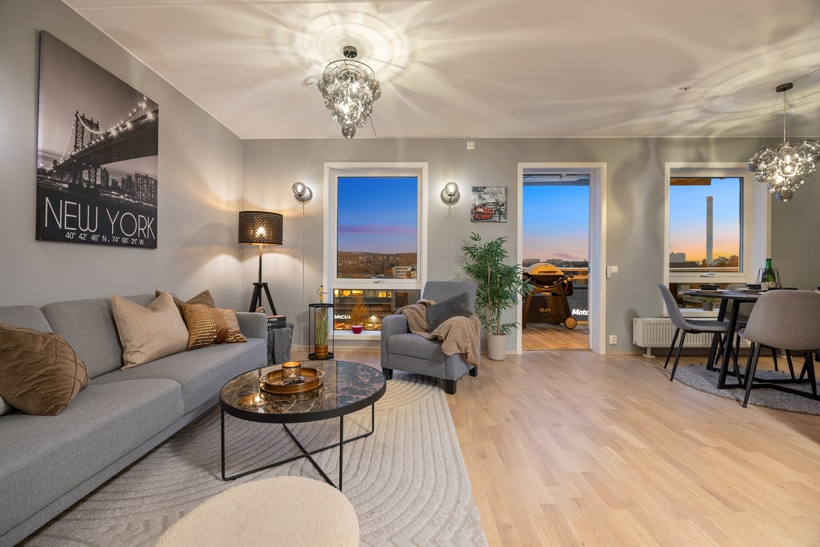 Truls Martin Nygaard v/Nordvik har gleden av å presentere Lars Husmanns Gate 9! Galleribilde