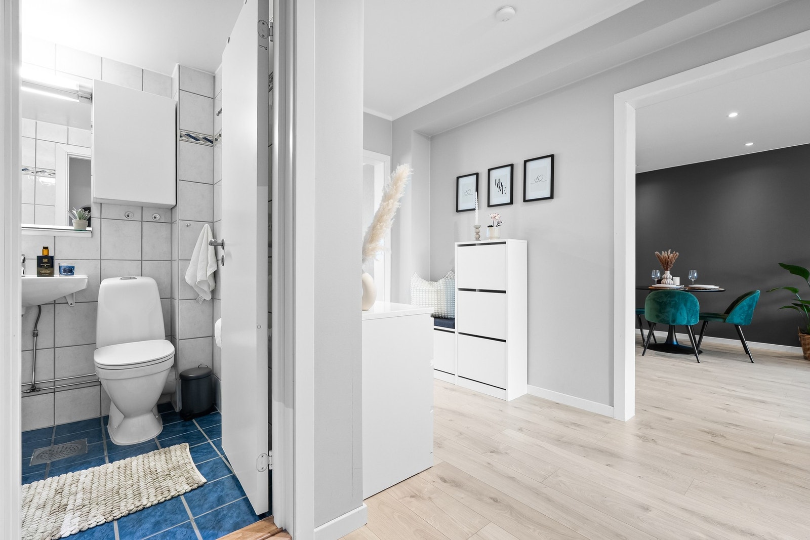 Via gangen tar vi turen videre inn på badet. Galleribilde