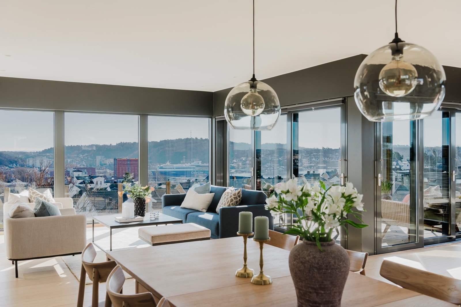 Her kan man nyte flott utsikt til alle måltider Galleribilde