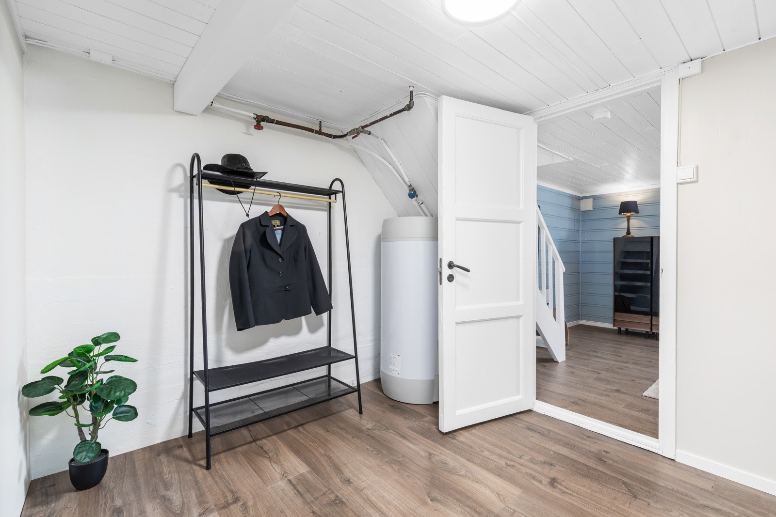 Areal til bruk for garderobe eller bodplass. Galleribilde