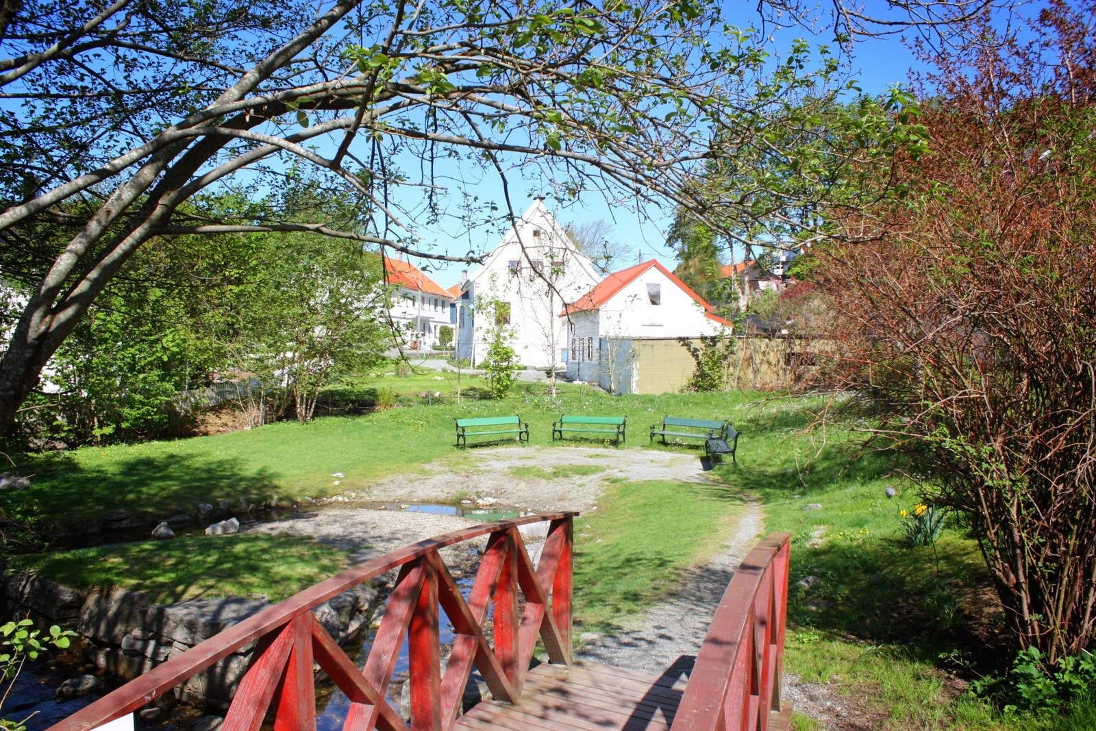 Eller hva med en rolig tur til Landåsdammen? Galleribilde