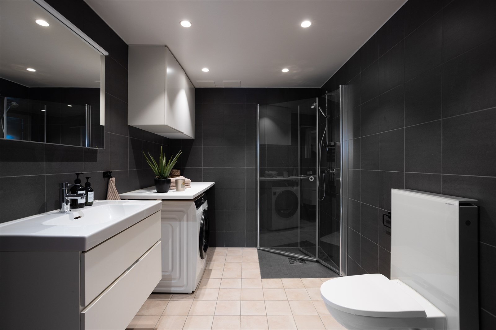 Stort bad på 6 kvm Galleribilde