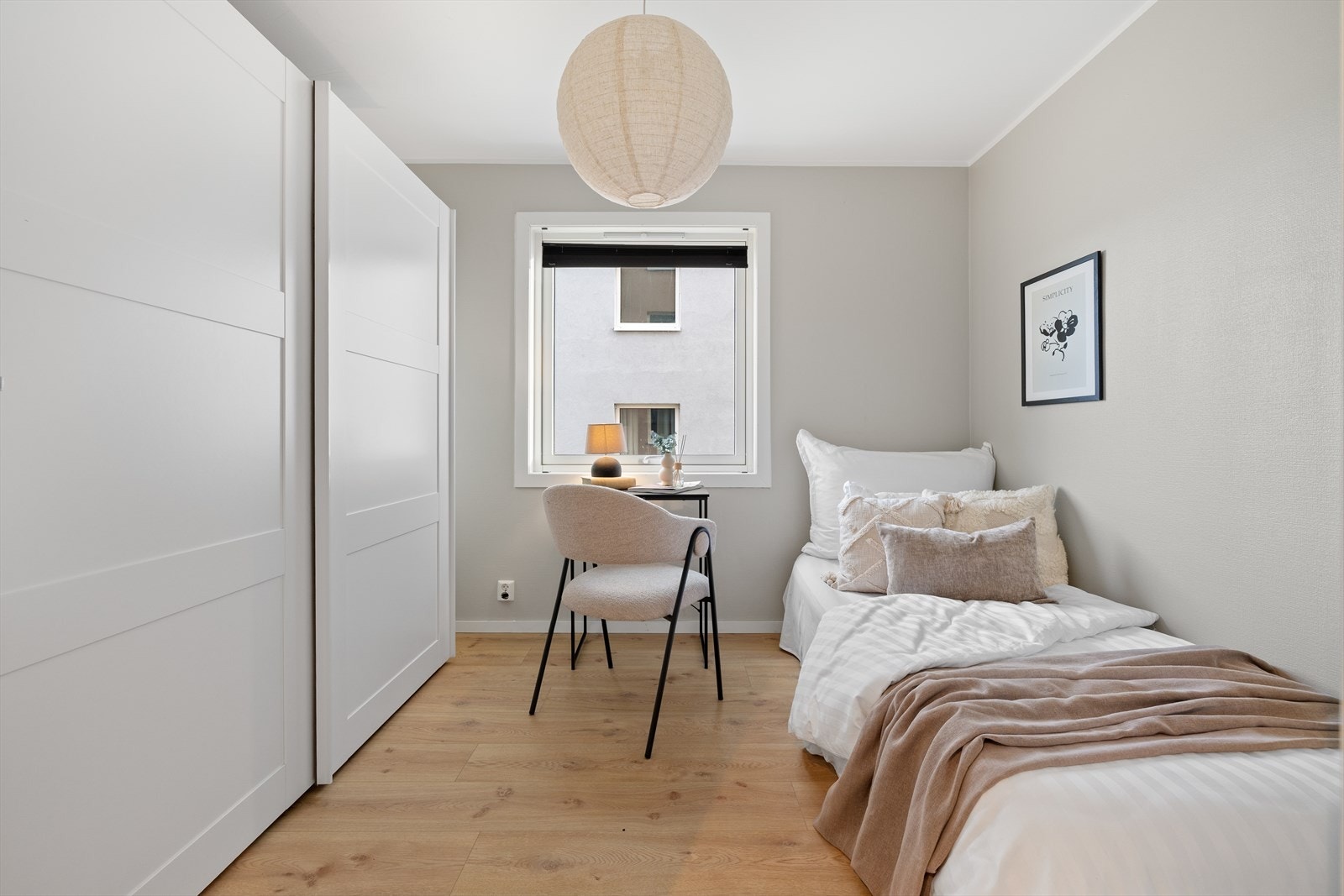 Det andre rommet egner seg godt som barnerom, kontor eller gjesterom - tilpasset dine behov. Galleribilde