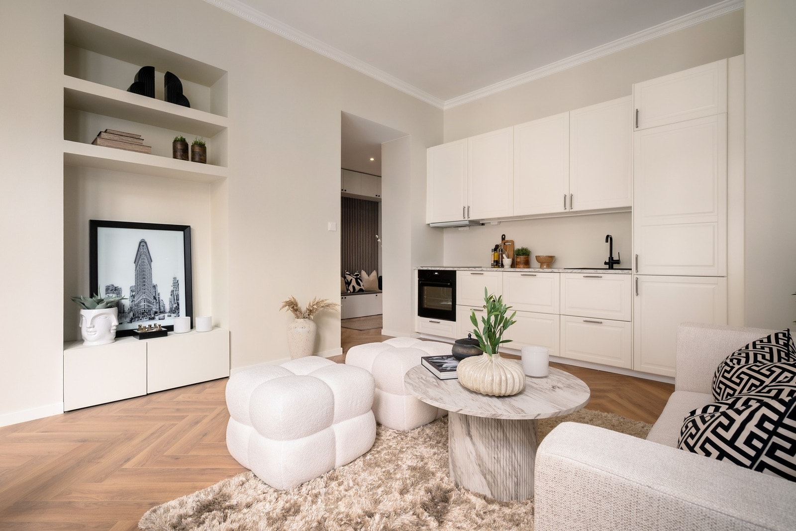 Dette er en delikat og klassisk 2-roms med nyoppusset standard. Galleribilde