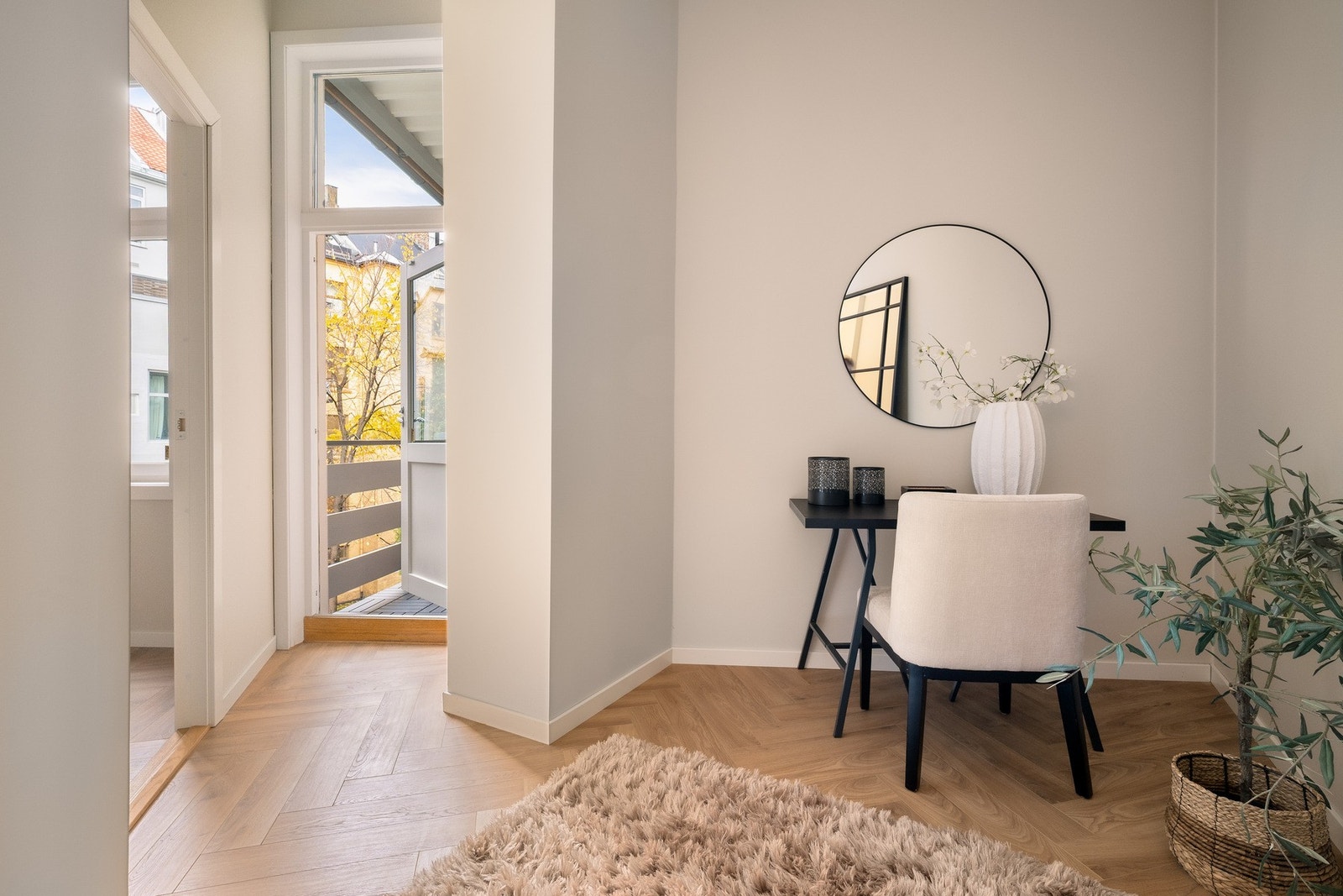 Fra soverommet har du adkomst til balkong på 5kvm. Galleribilde