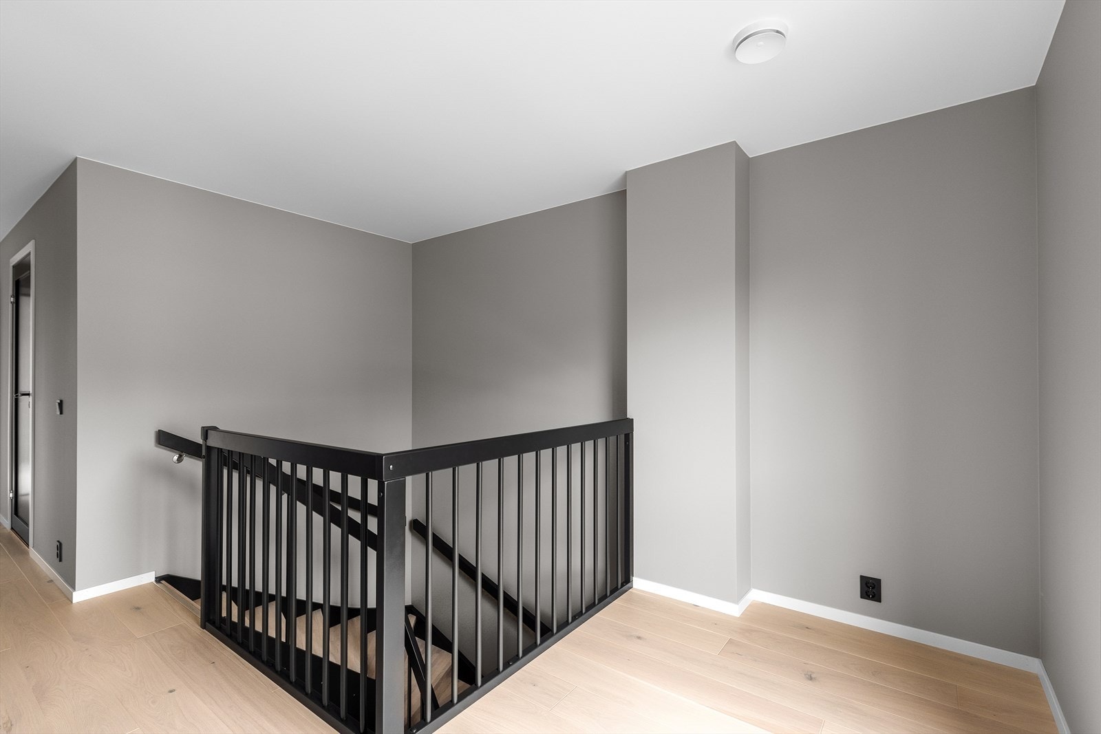 Her kan du f.eks. installere et hjemmekontor eller en liten tv-krok. Galleribilde