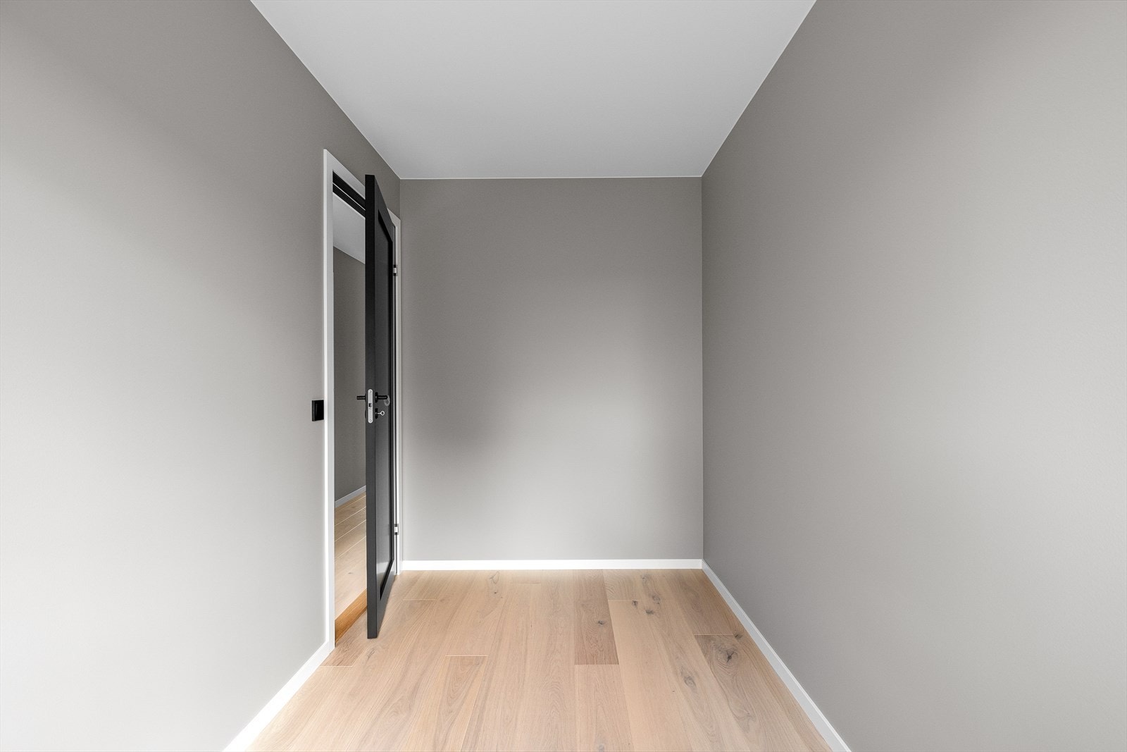 Her er det plass til seng, skrivepult m.m. Galleribilde