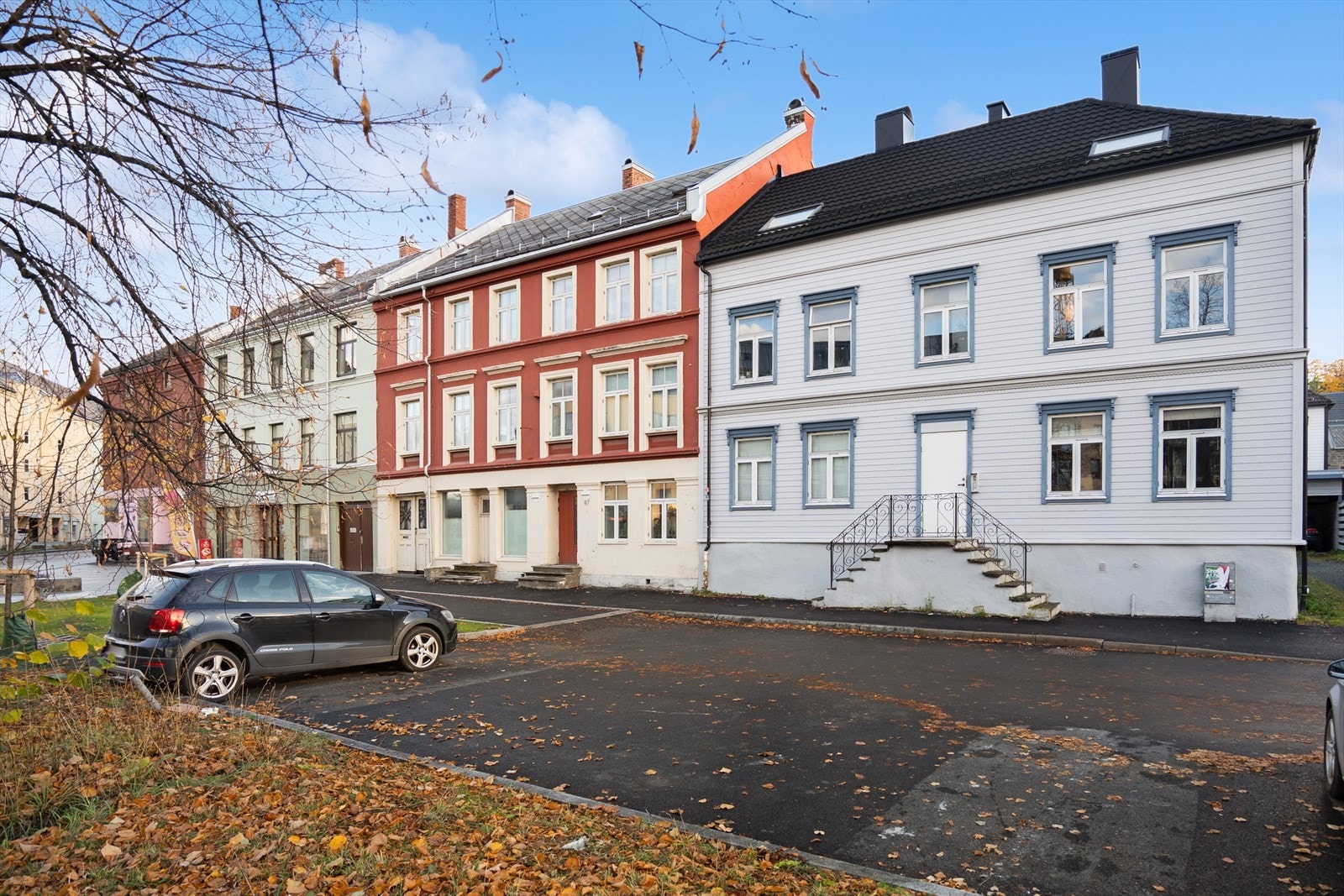 Bygget ble rehabilitert med nytt tak, noen nye vinduer, etterisolering og nytt panel i 2015. Galleribilde