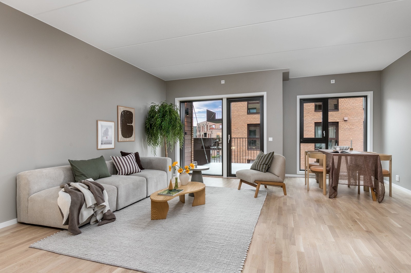 Vi har gleden av å presentere Fjellvegen 13 - En moderne og delikat 3-roms selveierleilighet i det populære boligprosjektet, Skogmo Park! Galleribilde