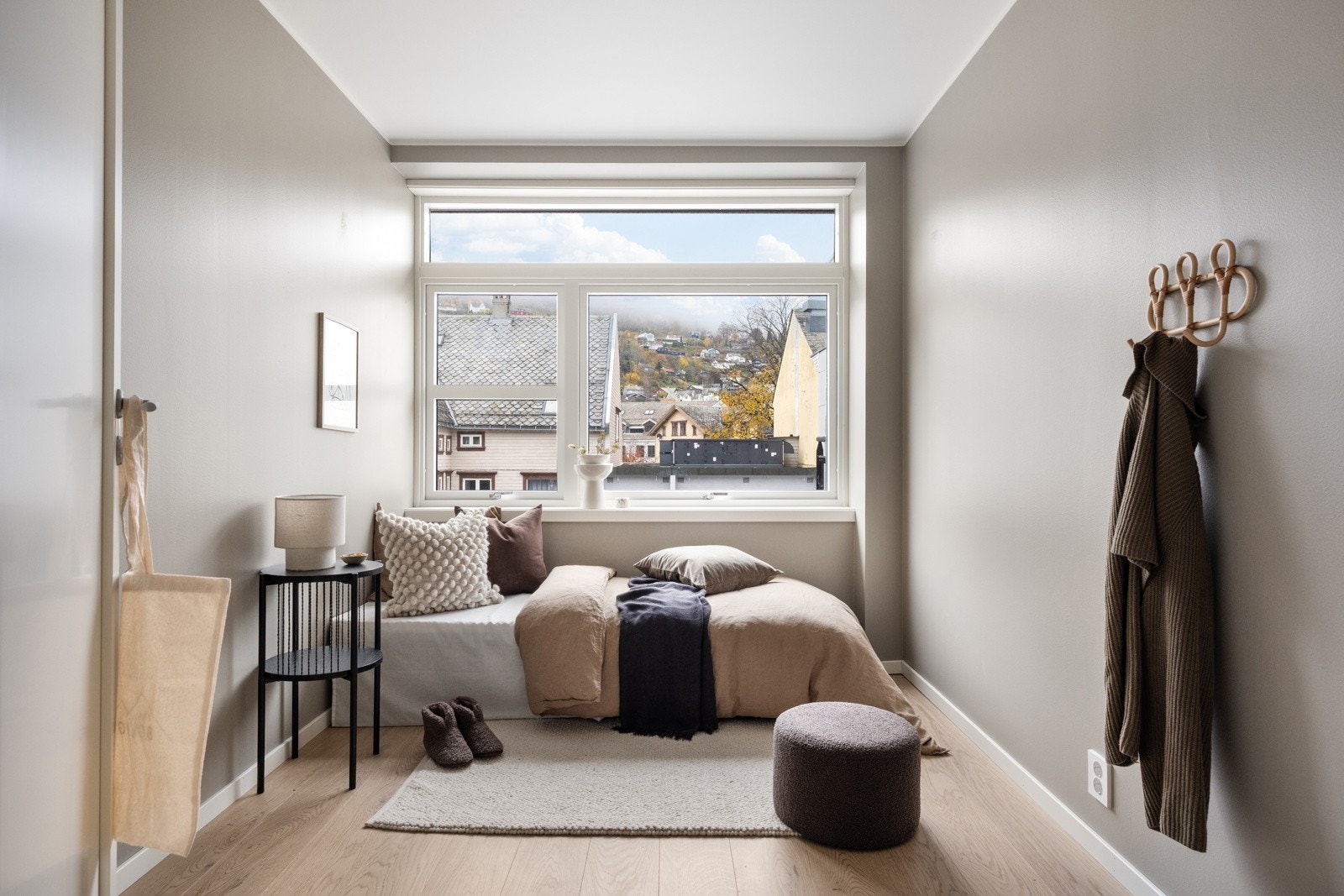 Leiligheten har totalt 3 gode soverom Galleribilde