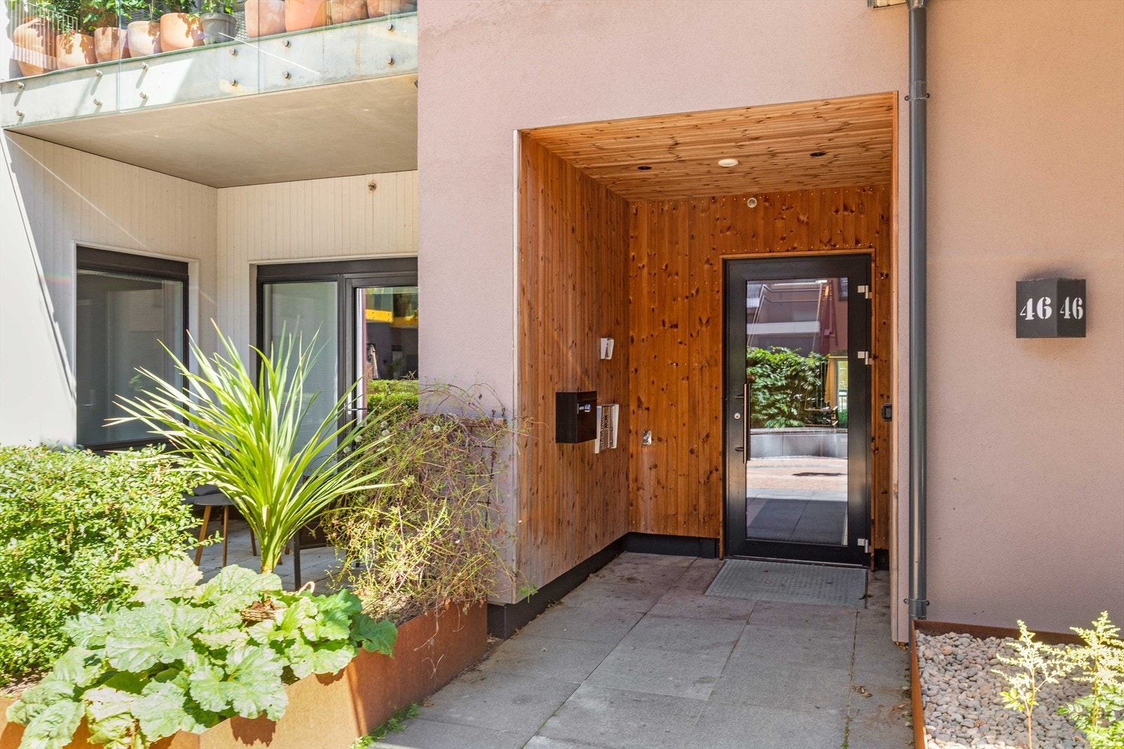 Inngangsparti Galleribilde