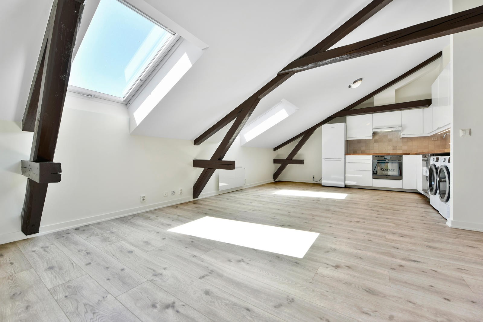 Velkommen til Kanslergata 10. Flott 3-roms med egen terrasse. Galleribilde