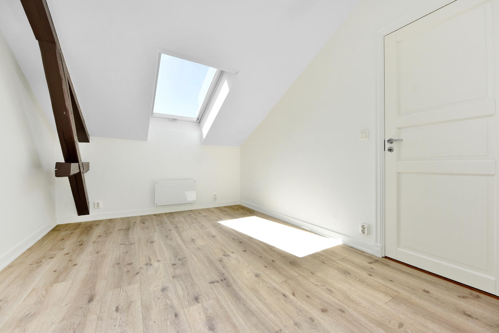 Soverom 1. Plass til seng og medfølgende møblement. Galleribilde