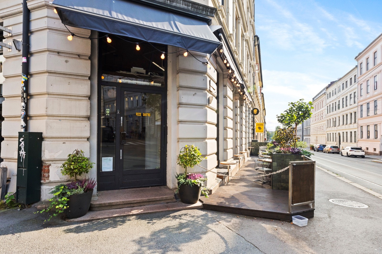 Thereses gate og Bislett byr på et variert utvalg av kaféer og restauranter. Galleribilde