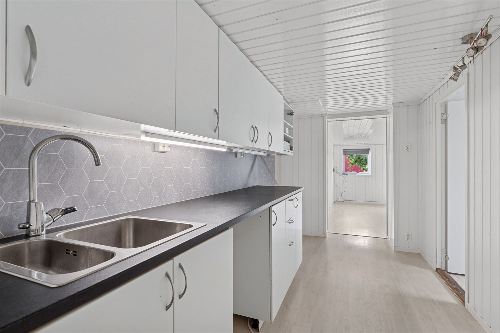 Rom innredet som kjøkken.
Se punkt ferdigattest for ytterligere informasjon. Galleribilde