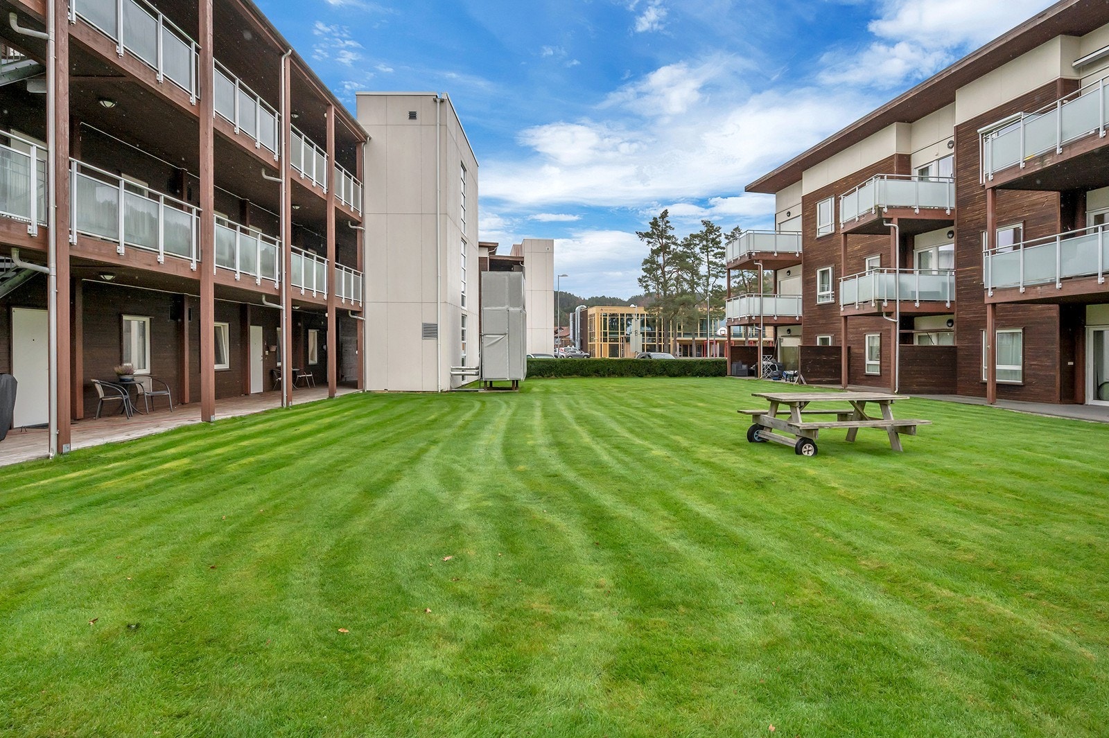 Store grøntarealer pryder Fagermoen og gir en trivelig atmosfære. Galleribilde