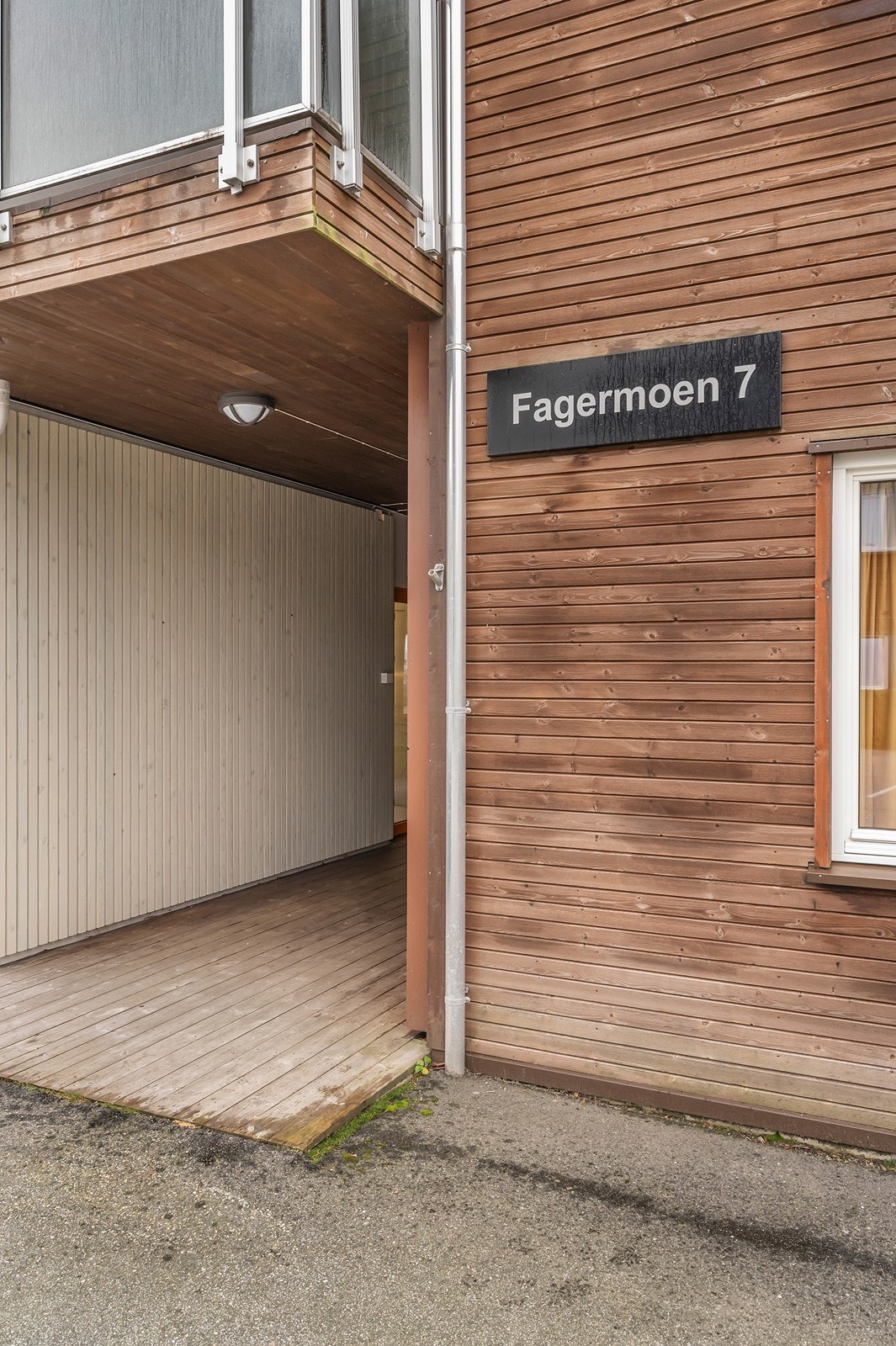 Svalgang. Galleribilde