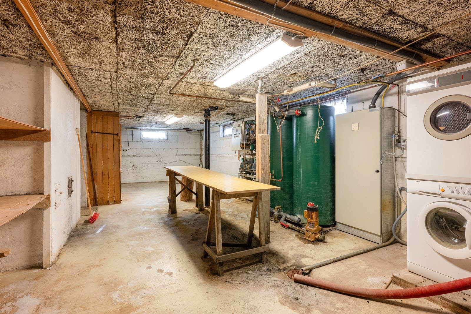 Bod i kjeller. Galleribilde