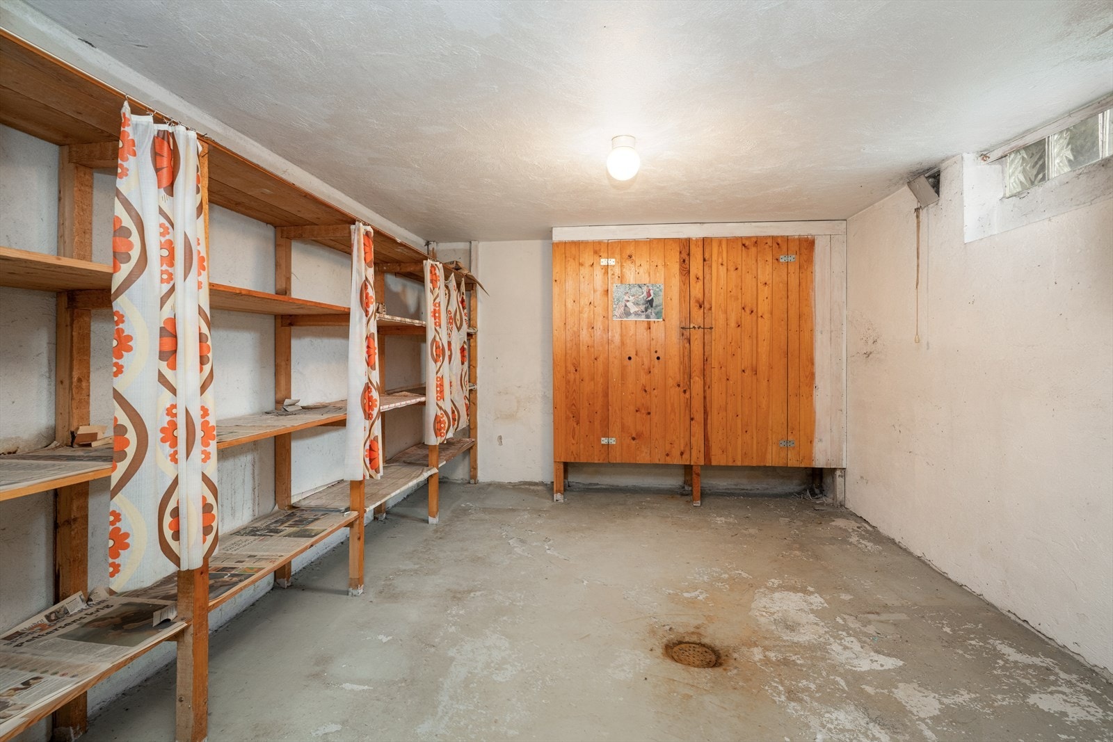 Kjellerbod Galleribilde