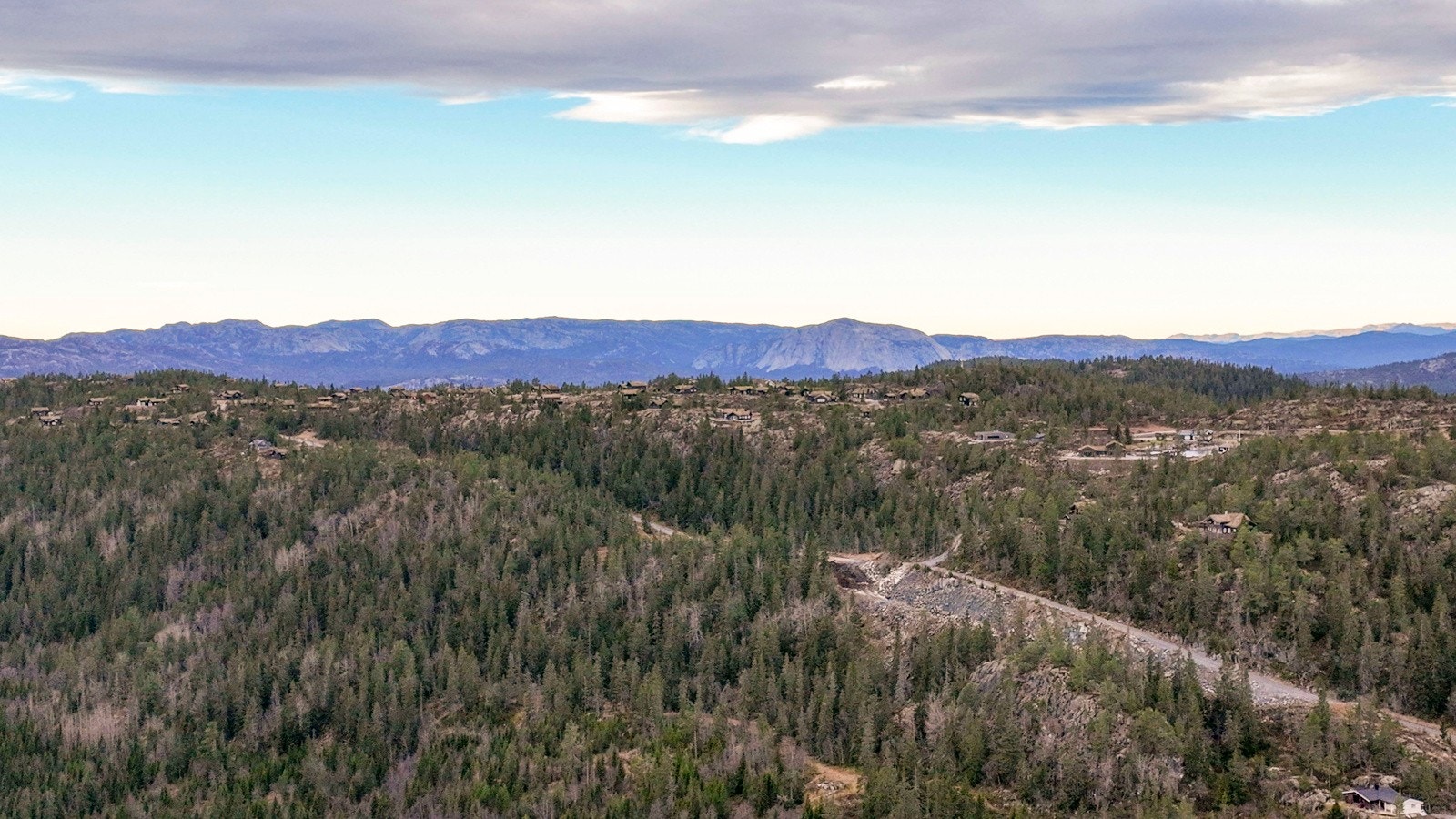 Stedet er egnet til gode familieopplevelser og rekreasjon både vinter og sommer. Galleribilde