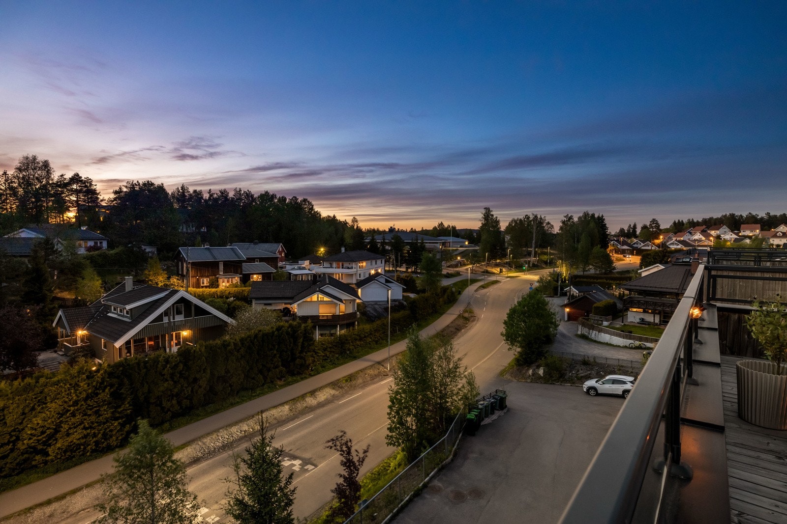 Utsnitt av den flotte utsikten fra takterrassen. Galleribilde