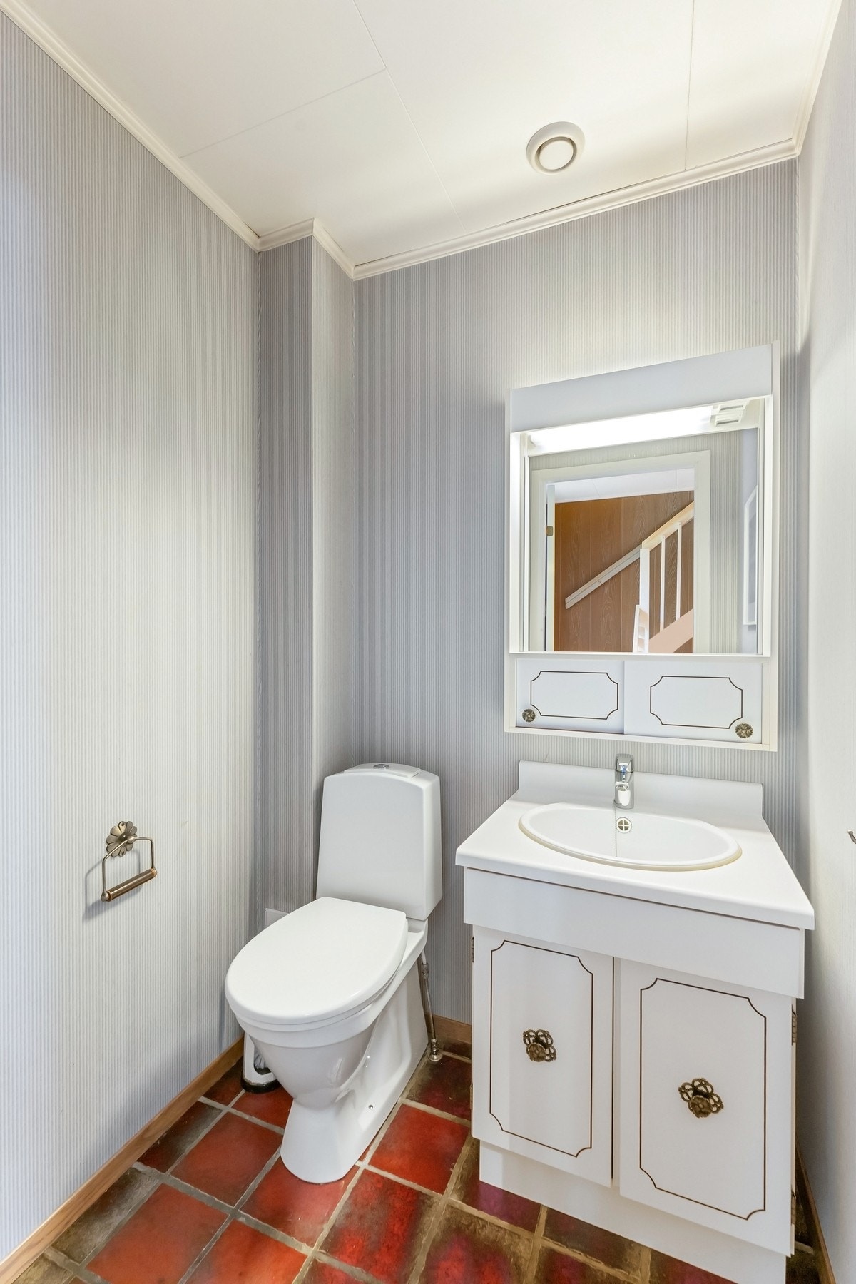 Separat toalett i 1. etasje