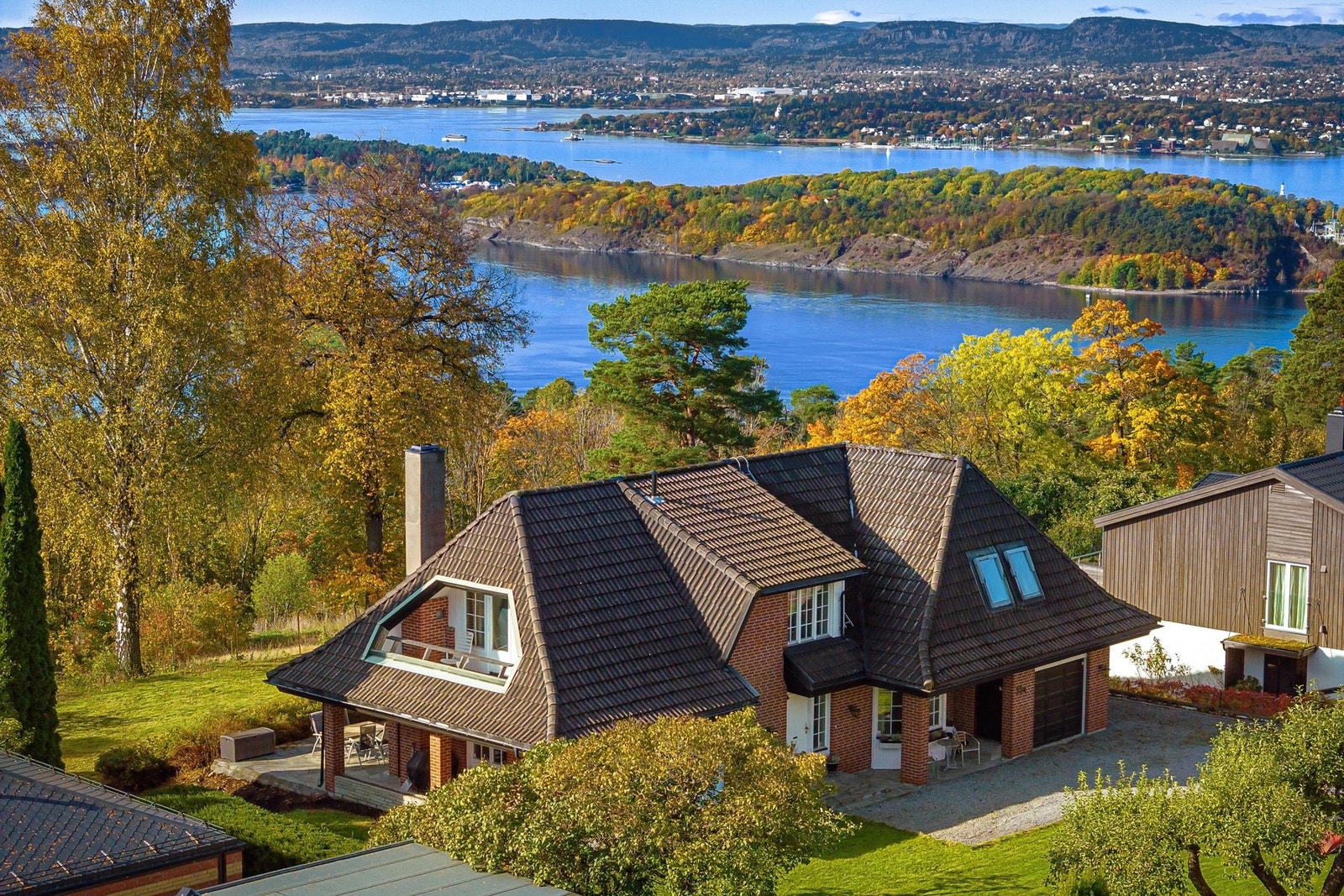 - Velkommen til en sjelden anledning i Jomfrubråtveien 35 B -