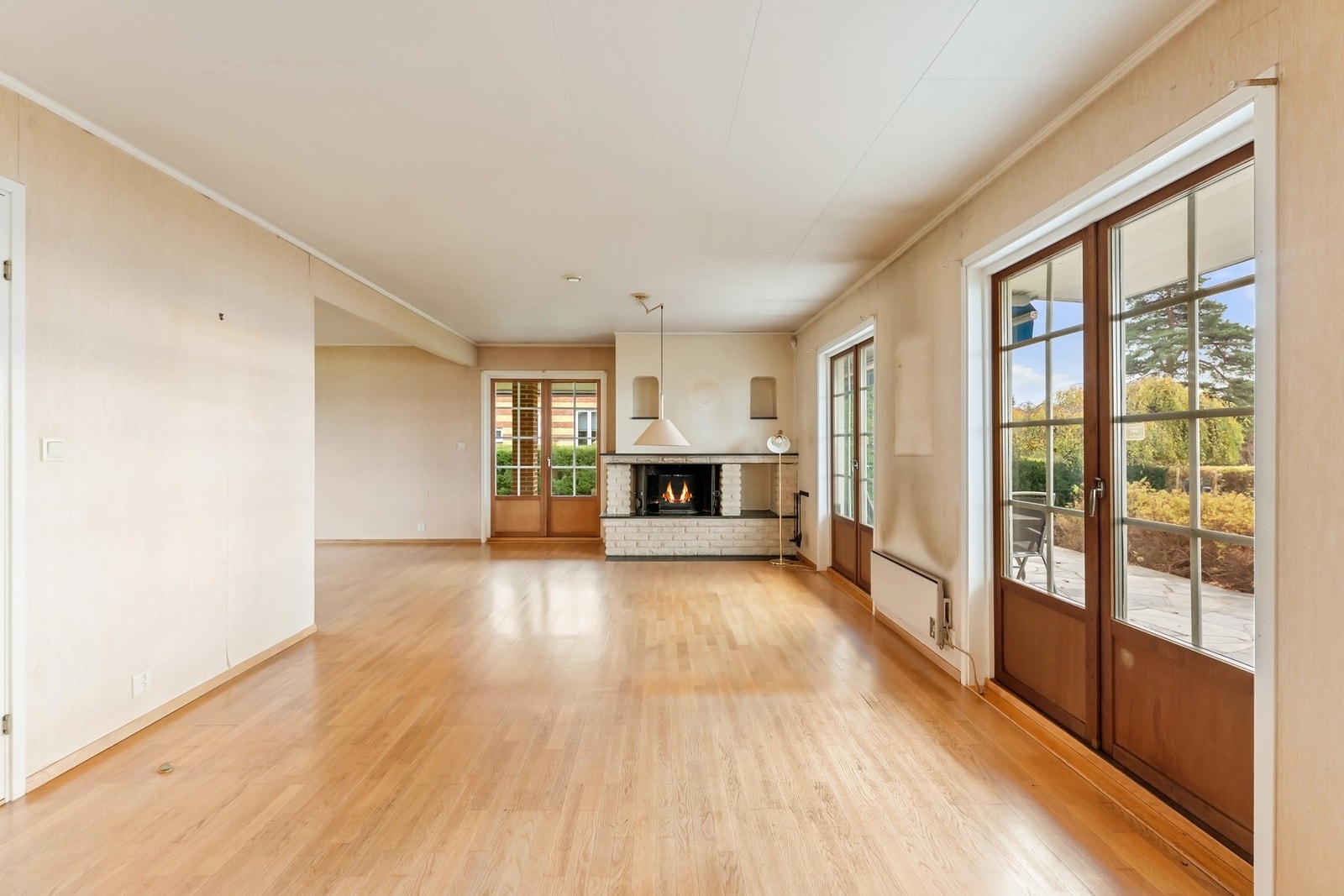 Boligen har standard fra byggeår med stort potensial og mange muligheter