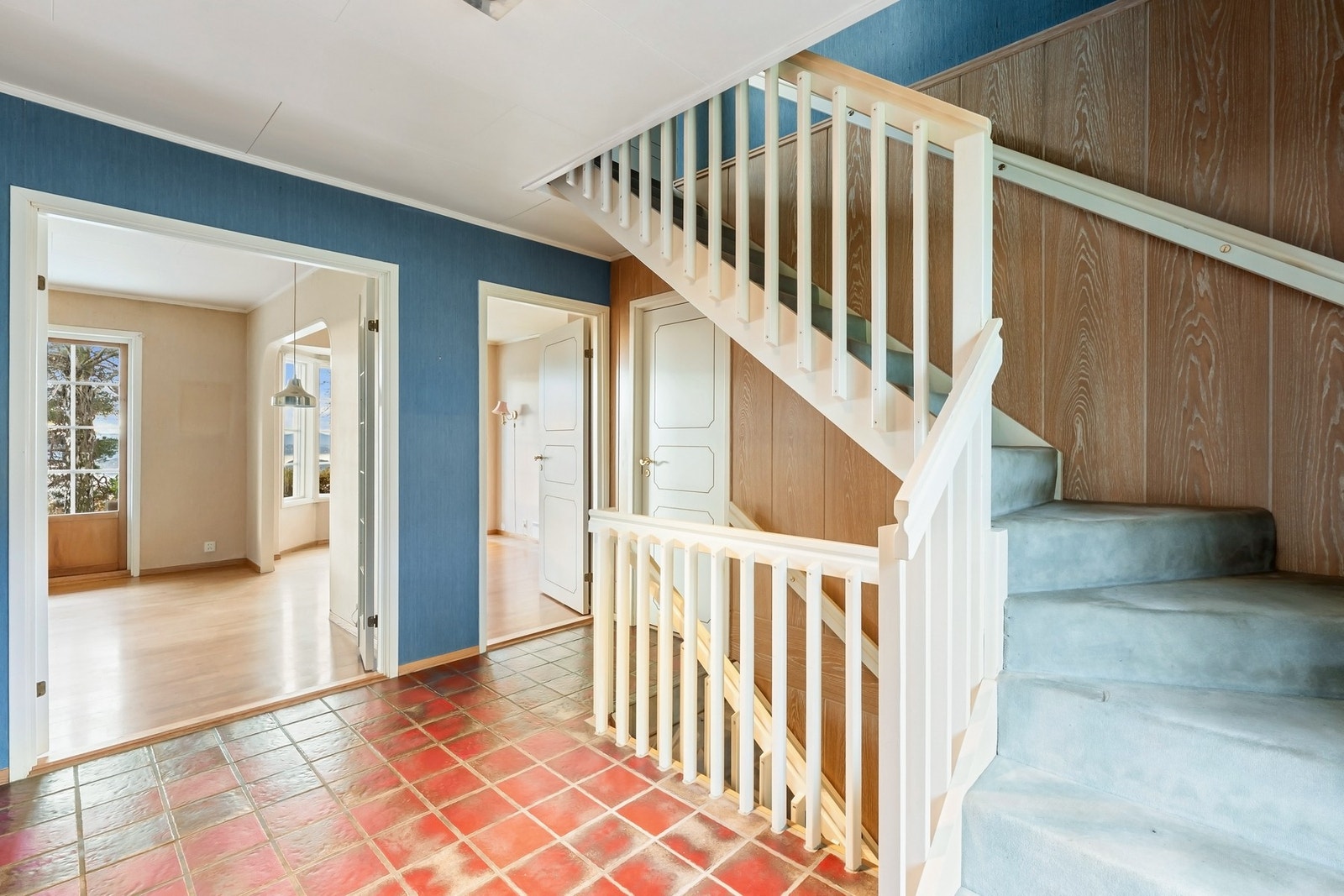 Entré/gang i 1. etasje