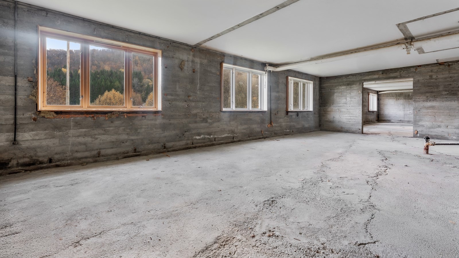 043_.jpg Galleribilde