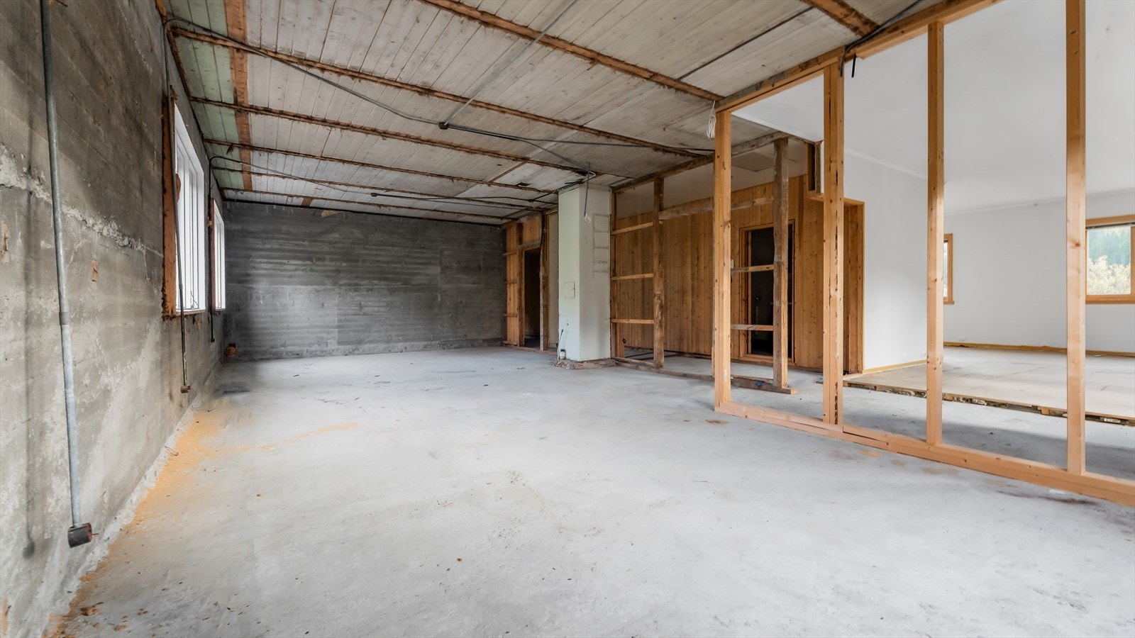 022_.jpg Galleribilde