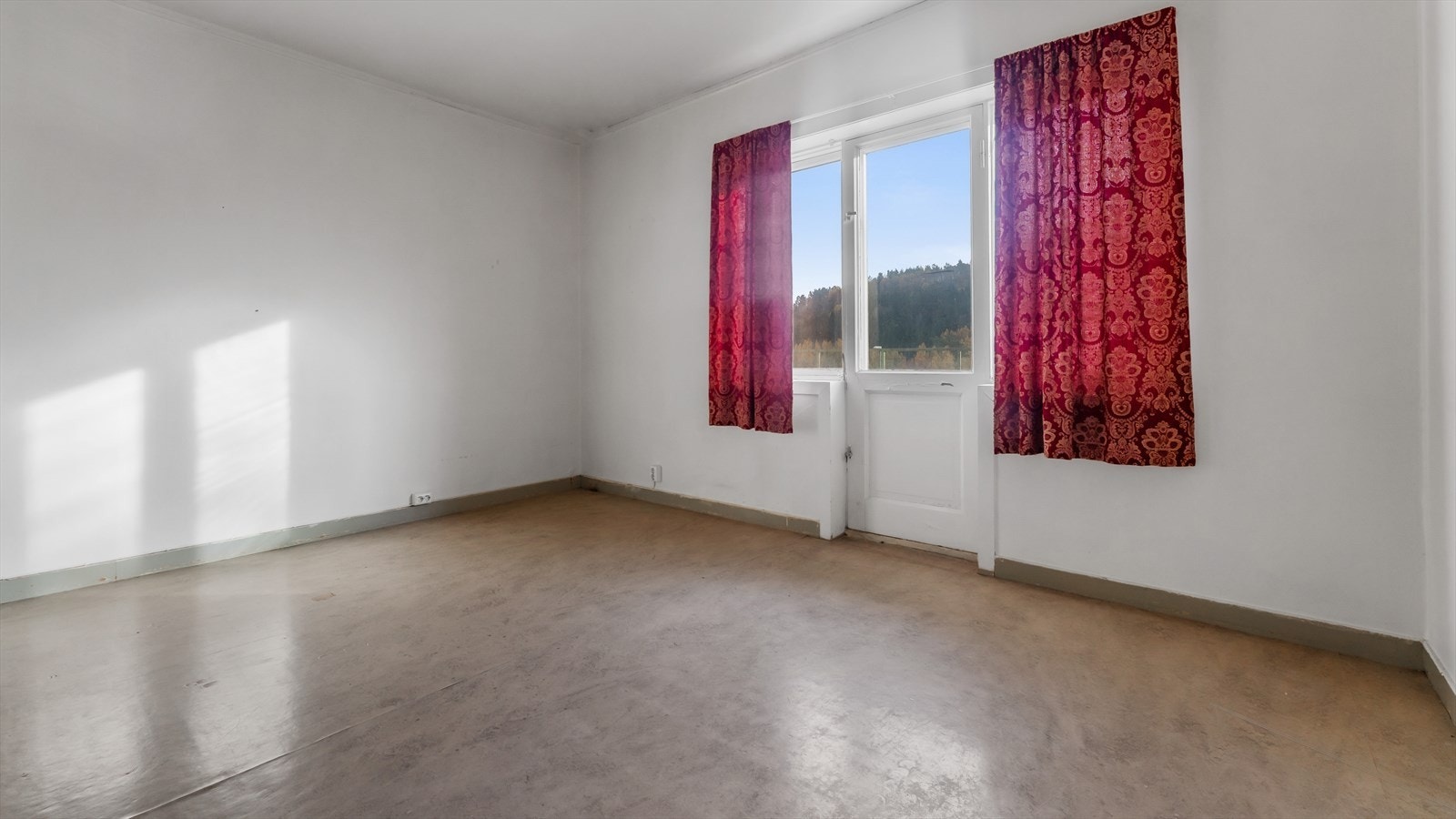 018_.jpg Galleribilde