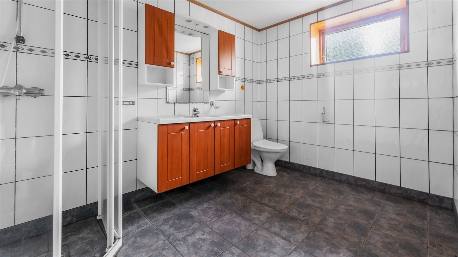 047_.jpg Galleribilde