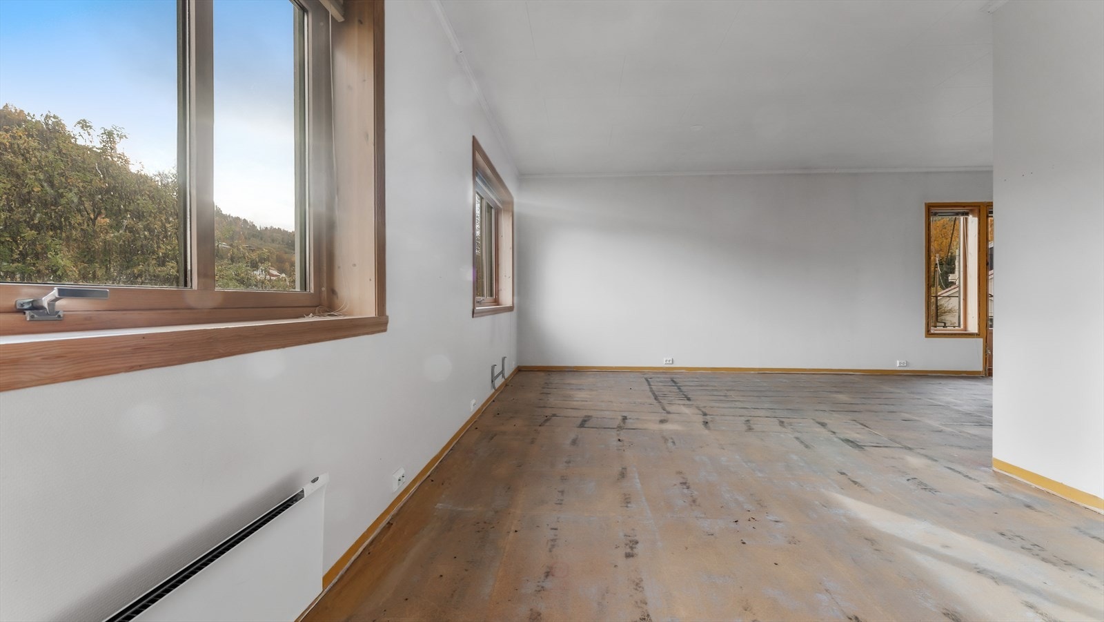 025_.jpg Galleribilde