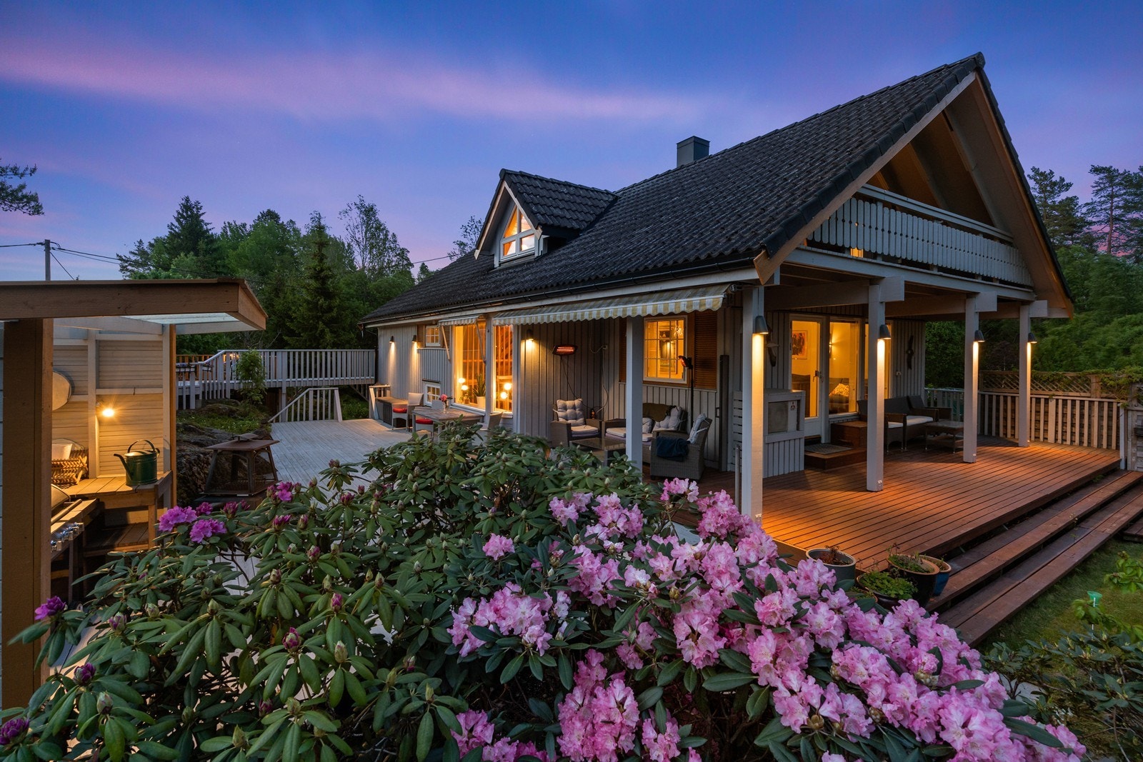 EiendomsMegler 1 v/ Anders Ruud og Sonia Tajdus har gleden av å presentere Holoveien 536! Galleribilde