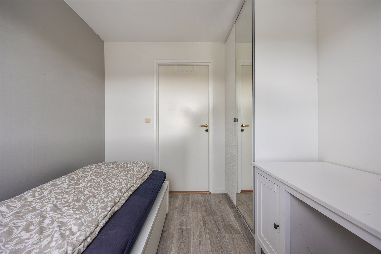 Fleksibelt rom som egner seg ypperlig som barnerom, gjesterom eller hjemmekontor. Galleribilde