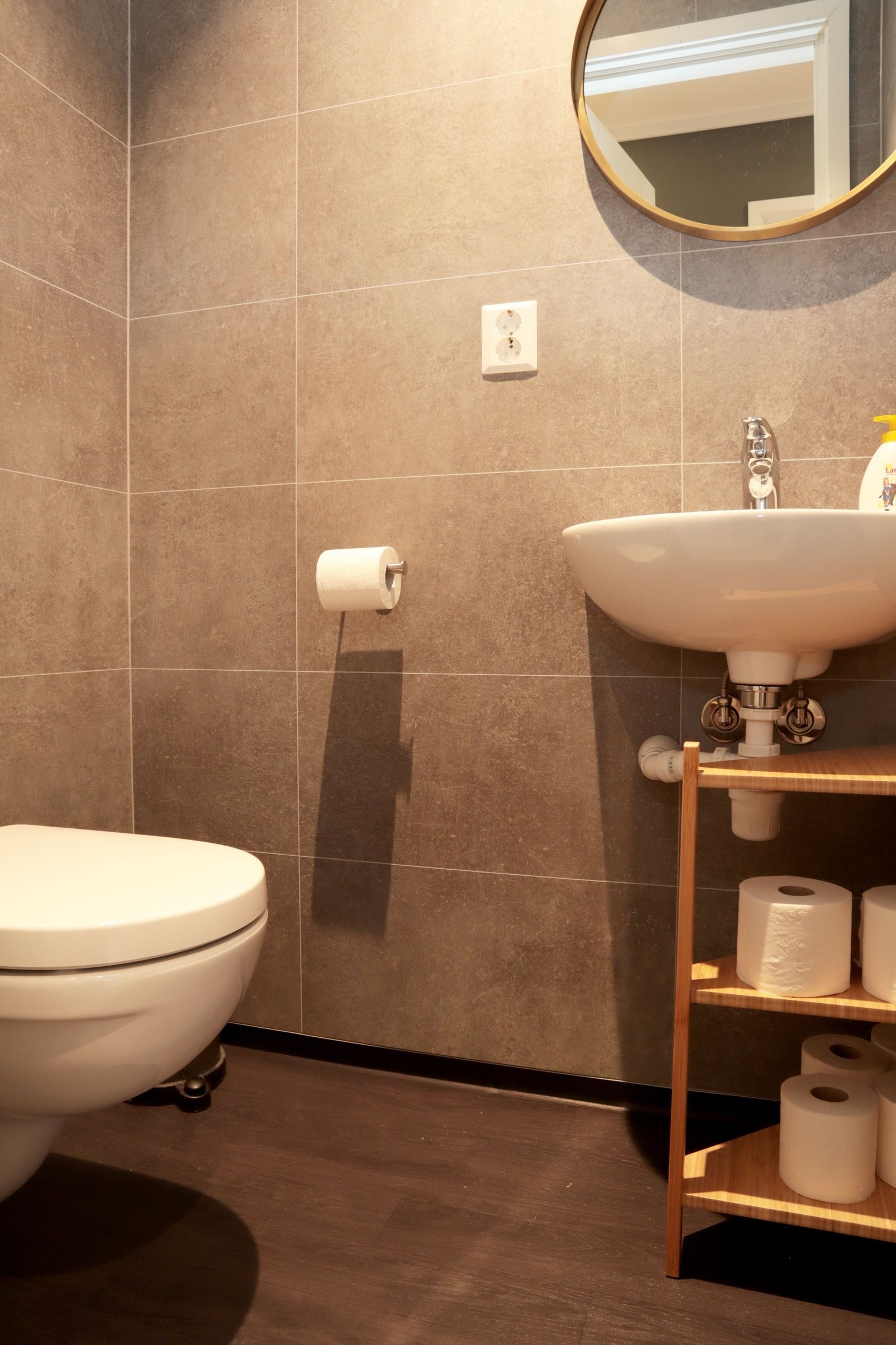 WC 2. etasje. Galleribilde