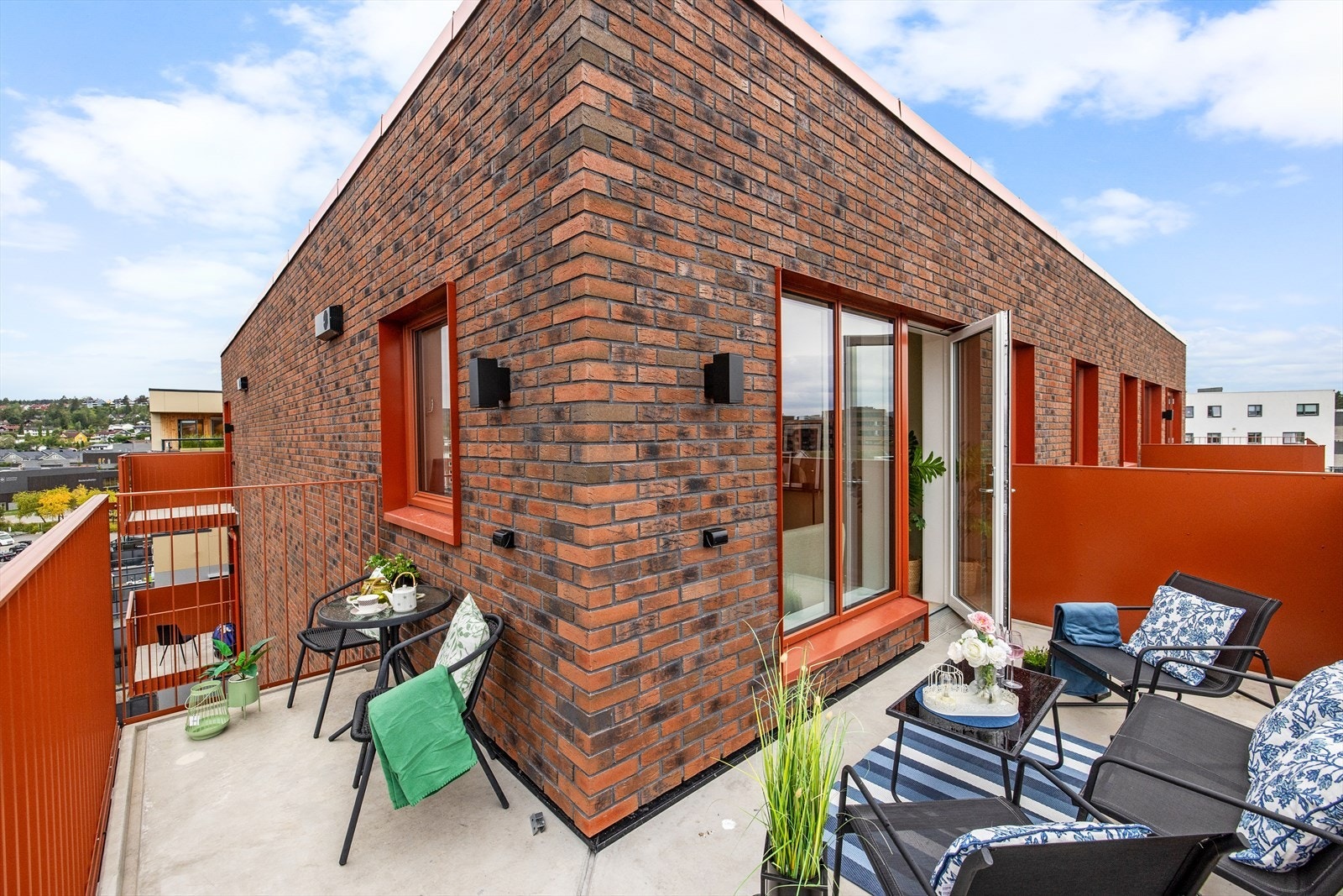 - Elegant utsiktsleilighet med unik topp- og hjørneplassering i 7. etg. med spektakulær utsikt - Galleribilde