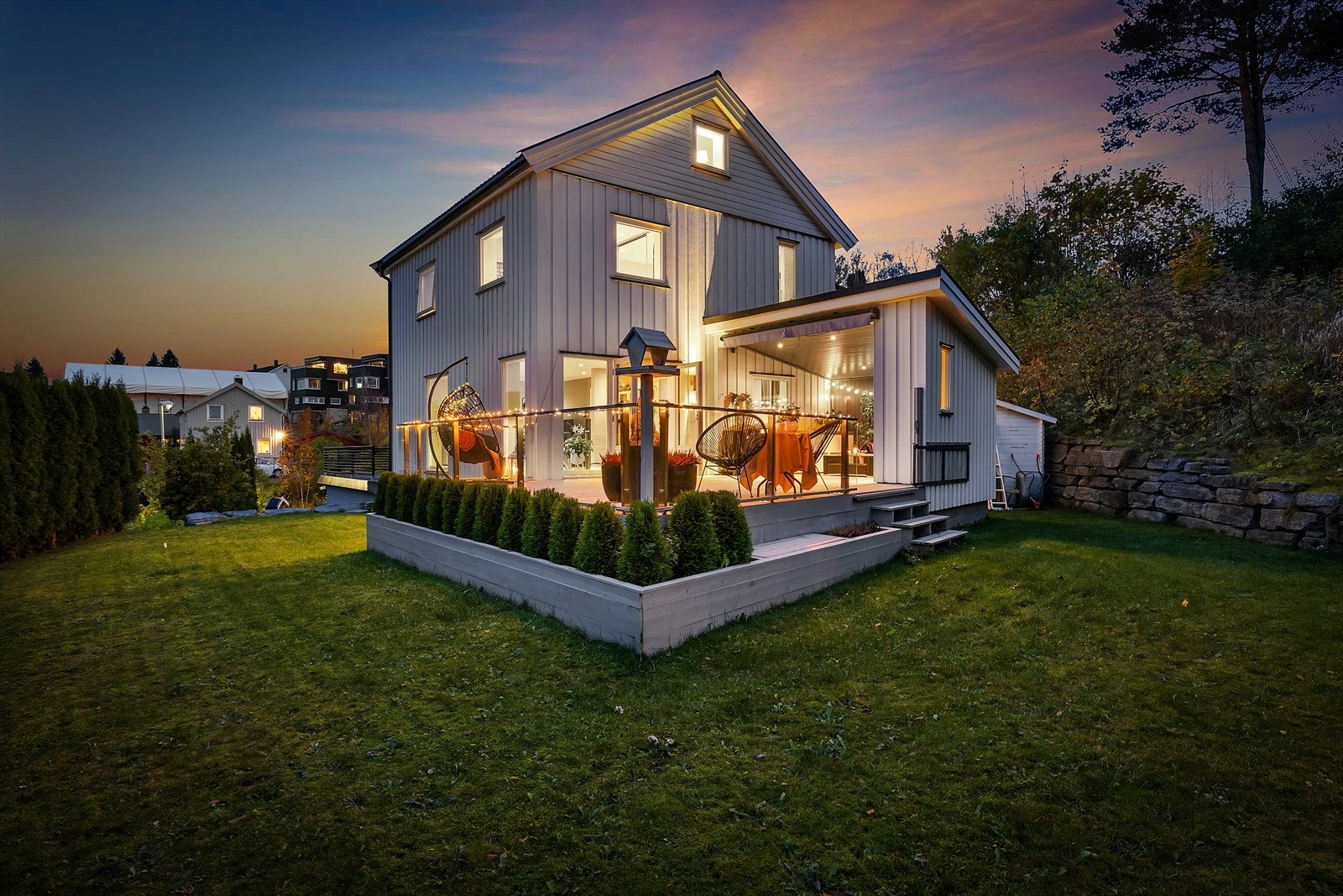 Velkommen til Astronomvegen 7 - En nydelig familiebolig over 4 plan med garasje. Galleribilde