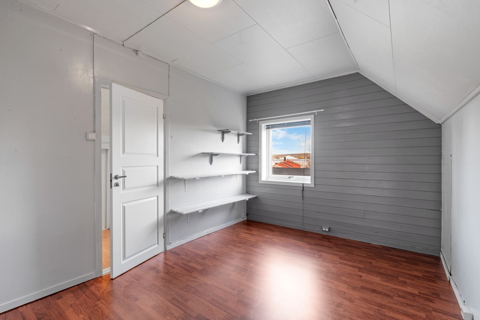 I andre etasje finner vi 2 soverom av god størrelse. Galleribilde