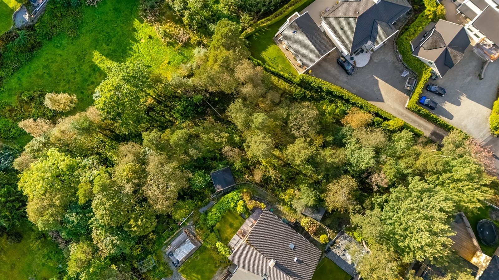 Nabolaget byr på mye luft mellom husene Galleribilde