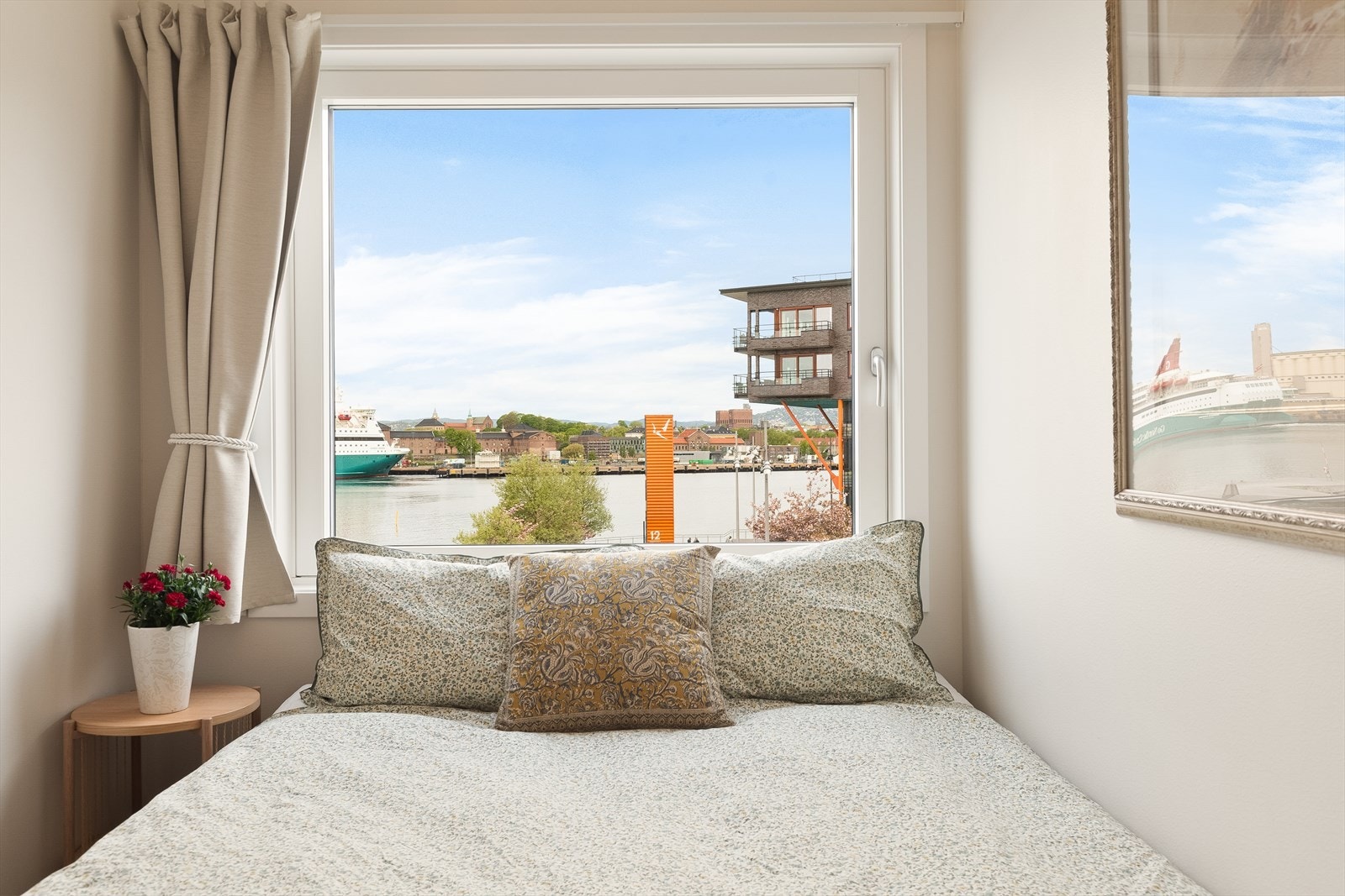 Soverom nummer tre har også plass til dobbeltseng. Galleribilde