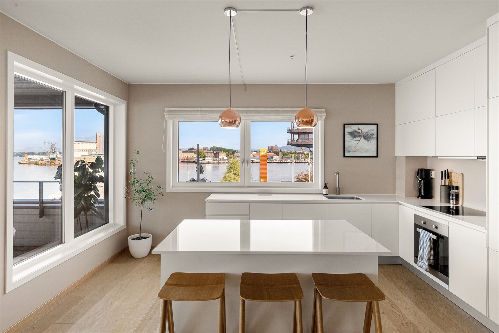 Integrerte hvitevarer fra Miele. Galleribilde